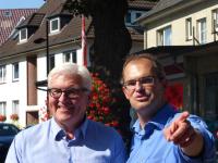 Frank-Walter Steinmeier und Christian Carstensen am Schmuggelstieg
