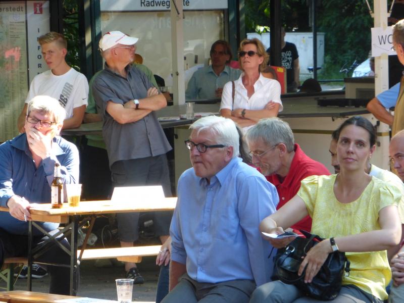 Frank Walter Steinmeier auf der Zuschauerbank